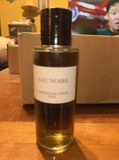 Eau Noire Dior 香水- 一款2004年中性香水