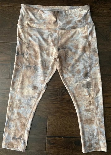 Vogo Athletica Ladies Size Large Mid 