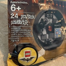 2017 LEGO The LEGO Batman Movie: Batman Cave Pod #5004929 Polybag