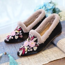 Women Embroidered Fleece Lined Shoes Chinese New Year Shoes Ethnic Slippers