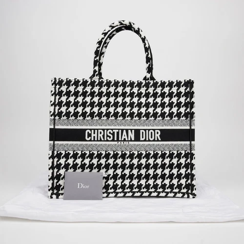 Grand sac fourre tout Dior M1286ZTQT livre 129106082