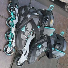 Rollerblade Macroblade 80 ALU. W Pre Owned Size 8 - Used one Time
