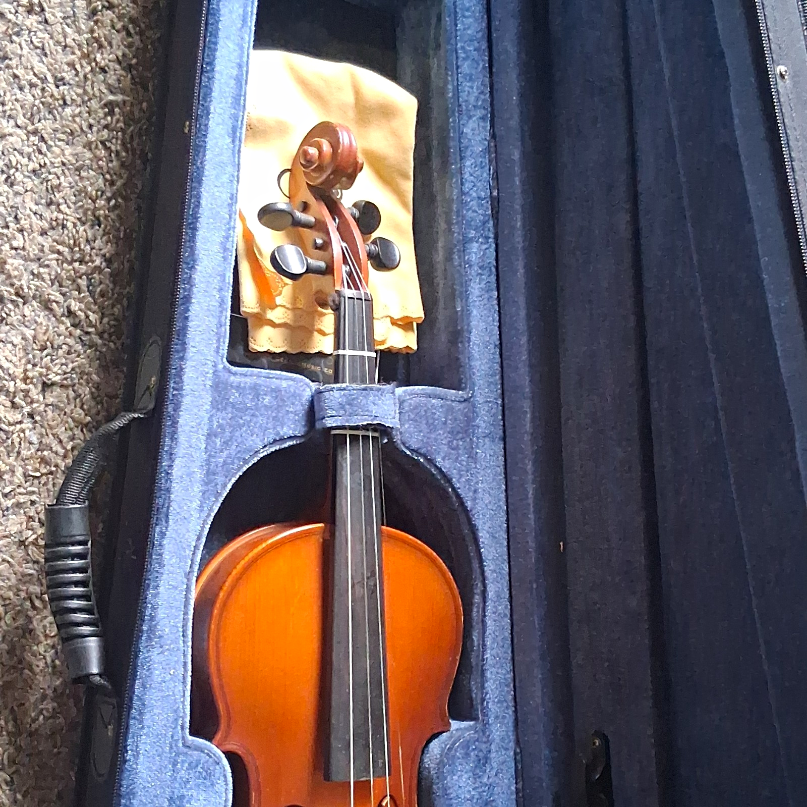 otto Ernest Fisher one of 150 4-String great shape