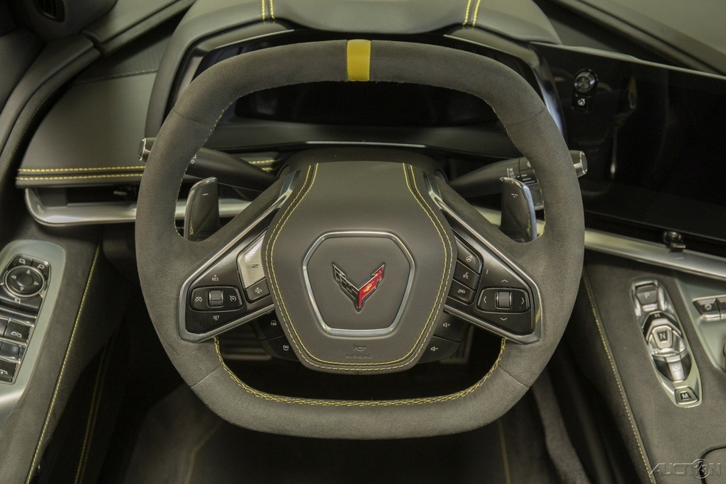 2025 Yellow Chevrolet Corvette Convertible 3LT | C8 Corvette Photo 10