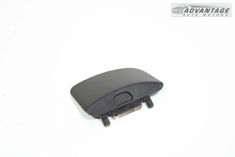 2020-2024 CADILLAC XT6 STEERING WHEEL LEFT SIDE ACCESS HOLE COVER CAP OEM - Image 3 of 4