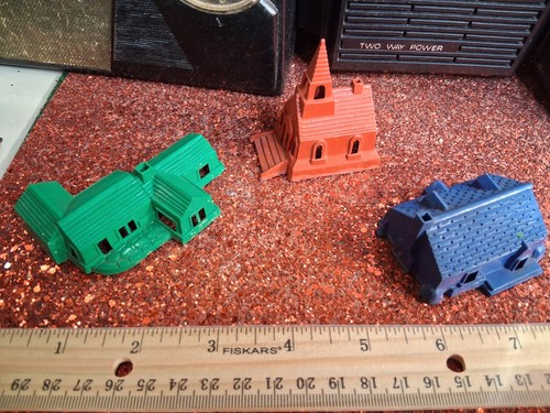 1950's Lot of 3 Vintage Plastic Buildings - Church, Ranch House, Cape