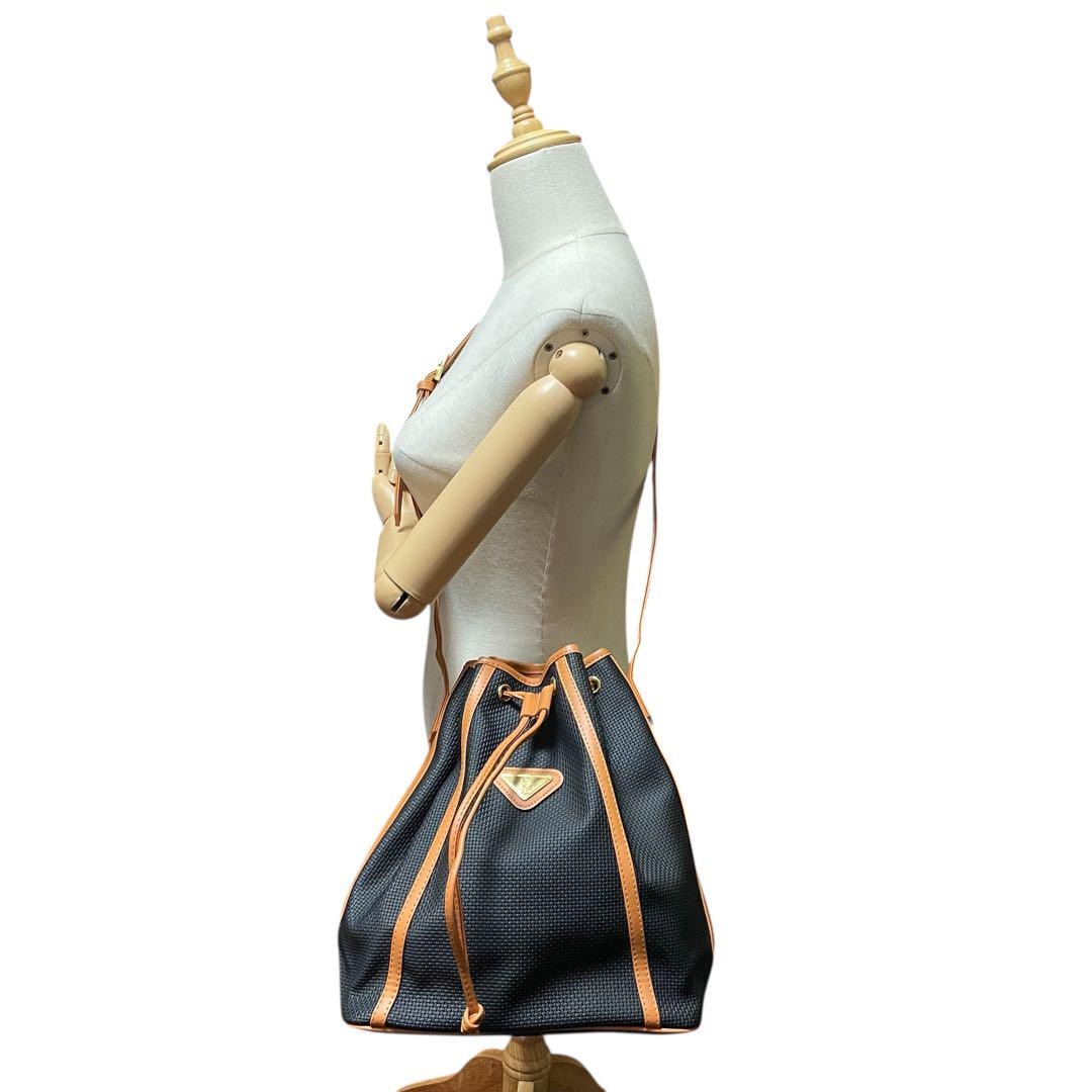 Borsa a tracolla Yves Saint Laurent con coulisse