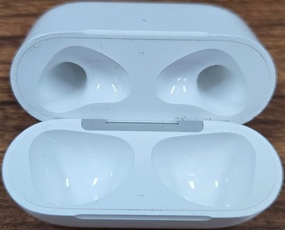Apple AirPods 3 3rd Generation Bluetooth with Wireless Charging