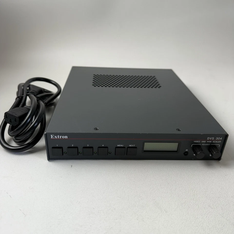 Escalador digital de video y RGB Extron DVS 304 de 4 entradas con cable de alimentación probado Foto 3 de 4