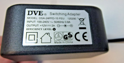 DVE Switching Adapter DSA-24PFD-15 FEU Netzteil 12V= 2A 24W Hohlst. 5,5mm*2,1mm
