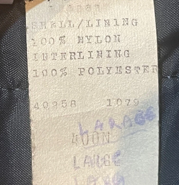 Мужской винтажный жилет-пуховик Tom Cat Nine Lives 80-х Longley Co. с большими карманами на молнии - Изображение 3 из 4