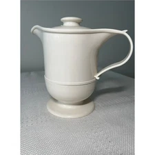 White Plastic Hot Or Cold Small 8" Creamer Gravy Au Jus Syrup Pitcher
