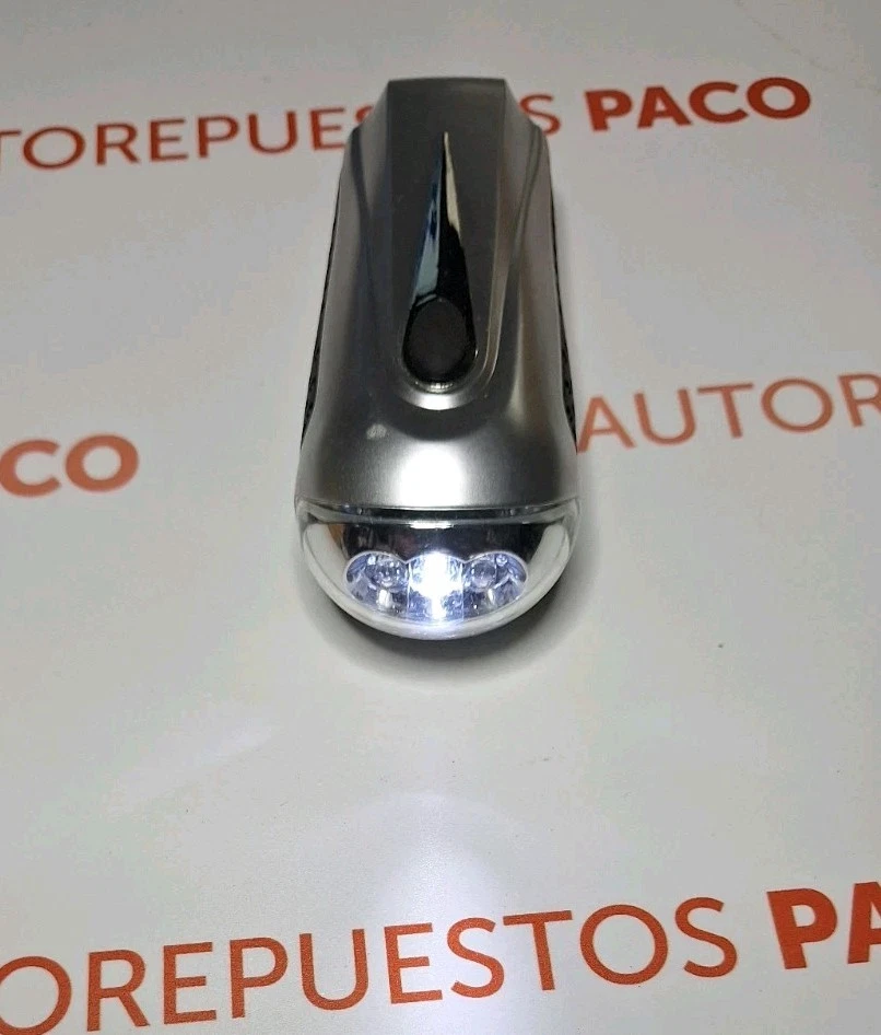 Linterna Dínamo 3-LED con Acumulador de Litio de Capacidad Mejorada - Imagen 4 de 4