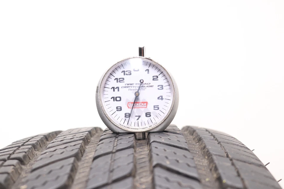 Juego de 4 pistas silenciosas Bridgestone Turanza 205/65R15 usadas - 94H - 7,5/32 Foto 3 de 4