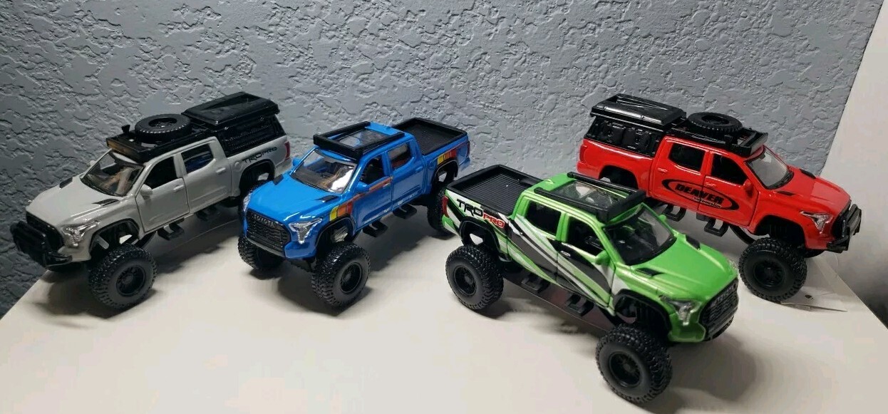 MAISTO 2022 TOYOTA TUNDRA TRD PRO 1:52 DIECAST RED, BLUE, GREEN, GRAY ...