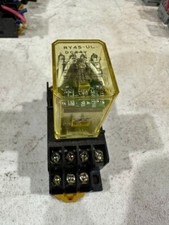 IDEC RY4S-UL DC24V 24 VDC CUBE RELAY WITH BASE W465