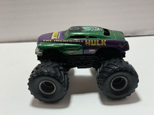 2002 Hot Wheels THE INCREDIBLE HULK Monster Jam Truck 1/64 Scale Die-Cast METAL - Picture 2 of 6
