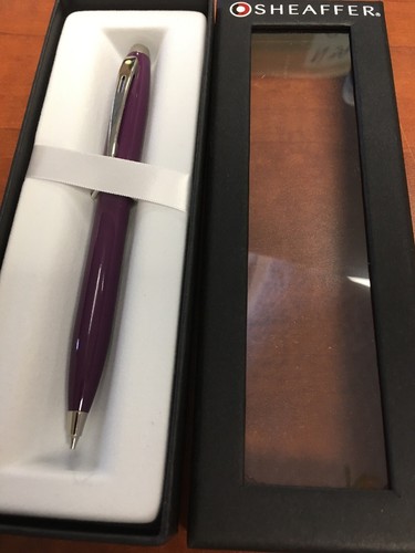 Sheaffer 100 Glossy Plum 0.7mm Mechanical Pencil - Picture 3 of 6