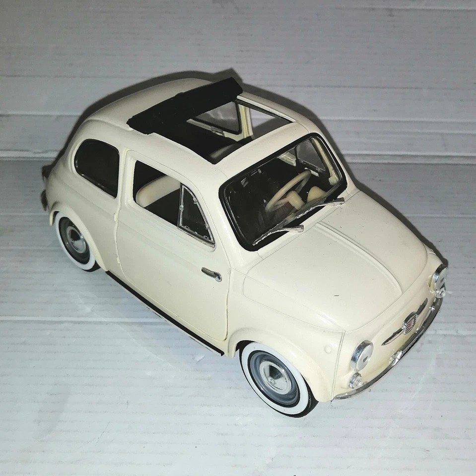 FIAT 500 SOLIDO 1/16 NO BOX 2°SCELTA - Immagine 2 di 4