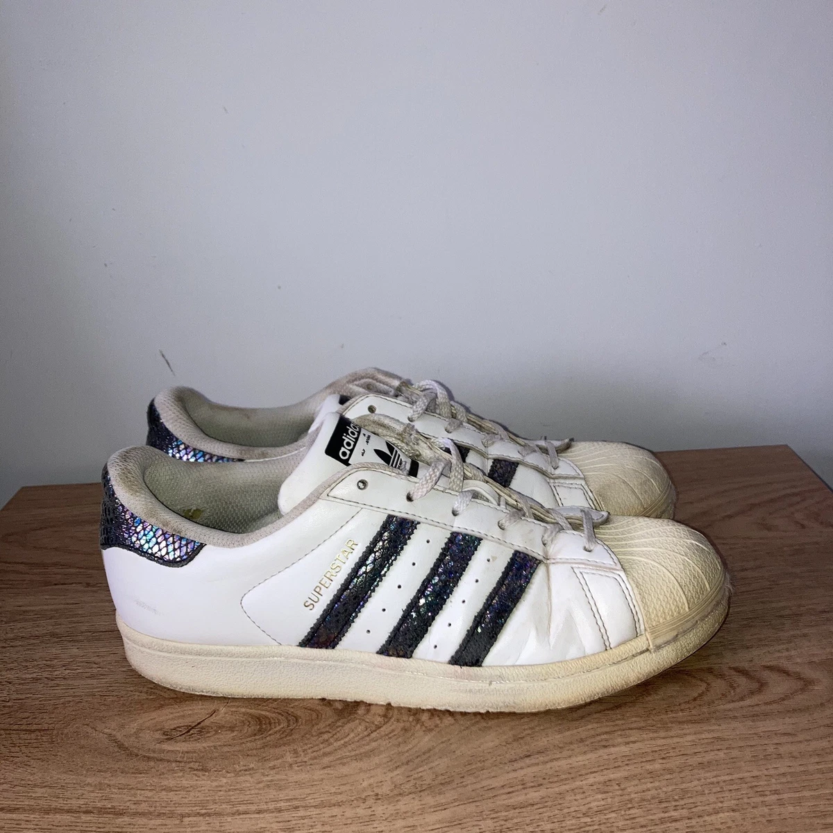 Superstars size 5 clearance white