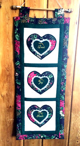 Christmas Wall Hanging Quilted Applique Embroidered LOVE JOY PEACE