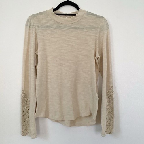 We The Free People Beige Button Cuff Top Embroidered Mock Neck Women XS NEW - Picture 2 of 8