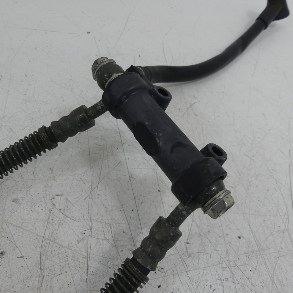 EBC BLMR4071-2F 10-13 Kawasaki Z 1000 Front Brake Line main image 0