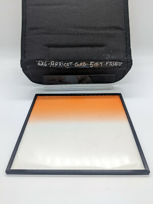 Formatt Hitech 6.6x6.6'' Soft Edge Resin Filter - Apricot 5 Grad 