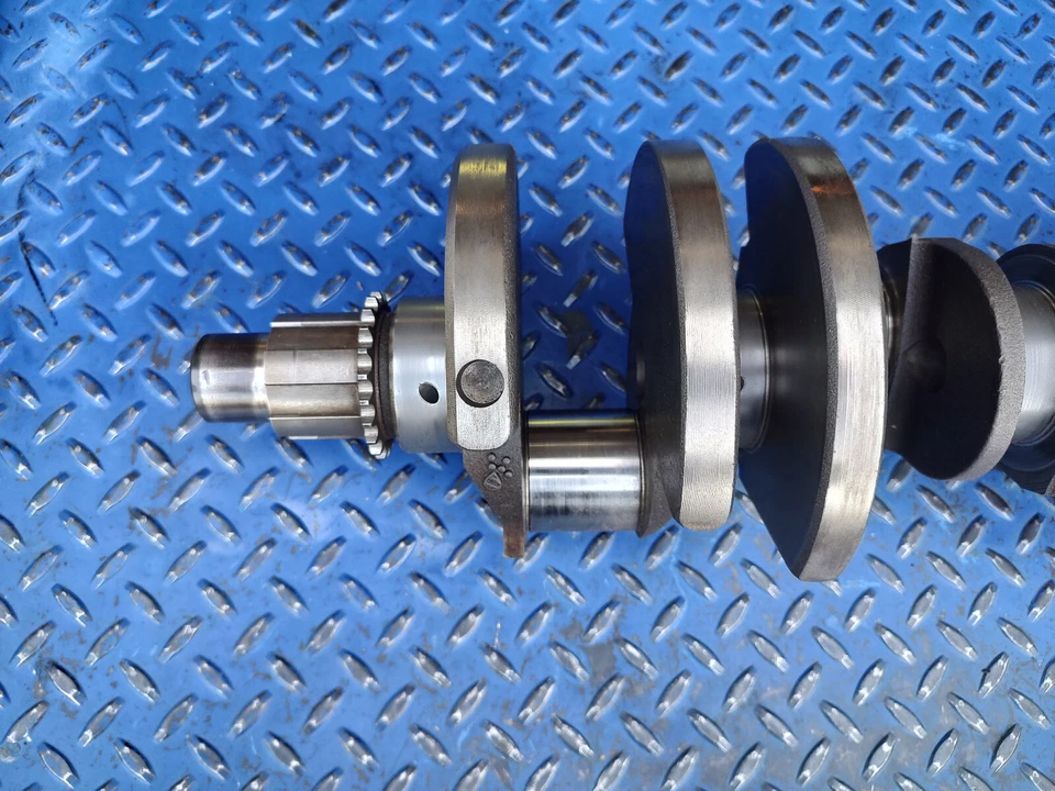 Chevrolet Camaro LS3 2008-2013 cigüeñal 12552216 OEM Foto 2 de 4