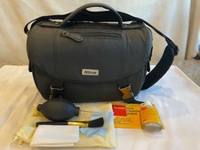 Nikon Brand DSLR Camera Bag Shoulder Strap Pockets Padded Case  Extras EUC