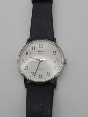 Timex Analog Quartz Mens Watch Black Band New Battery Working
