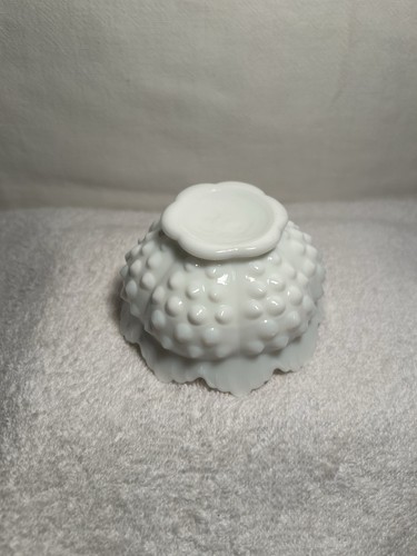 Ciotola gelatina/zucchero vintage Fenton vetro latte bianco con coperchio e cucchiaio 3,5" - Foto 10 di 24