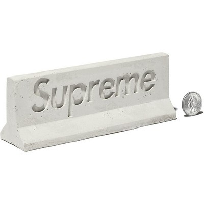 Supreme Supreme x Mini Materials 1:12 Scale Jersey Barrier 26SS | eBay