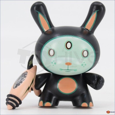 Kidrobot Dunny 2007 Alien Ion series 4 by Tara McPherson 3-inch