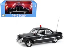 Greenlight 86643 1/64 1949 Ford Custom Police Car "Chicago Police