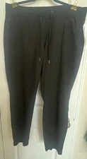 Utopia By Hue Mid-Rise Skimmer Wonderlust Black Pants Women’s Size 1X Traveling