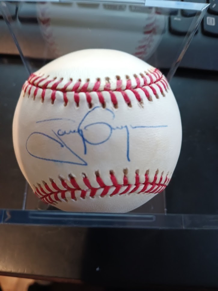 Tony Gwynn Autographed Signed Baseball jsa Authenticated Auto Padres 
