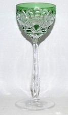 Val St. Lambert Weinglas Kristall grün überfangen eigest. Luftblase H. 20,2 cm