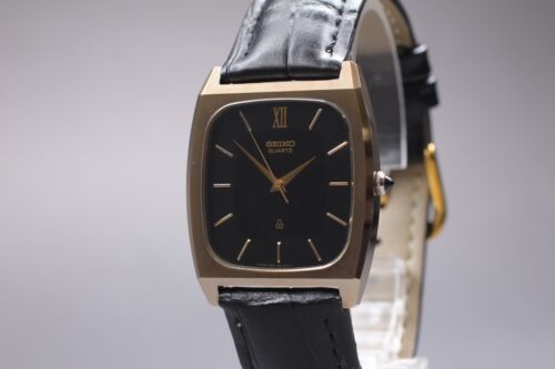 【NEAR MINT】 Vintage Seiko Dolce 5931-5340 Black Tank Square Men's Qz Watch JAPAN