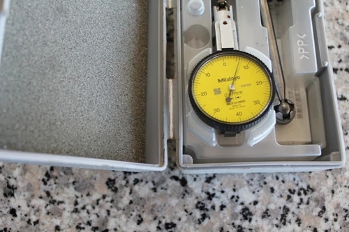 1 pcs  Mitutoyo 513-304GT Lever dial gauge 0-0.8mm