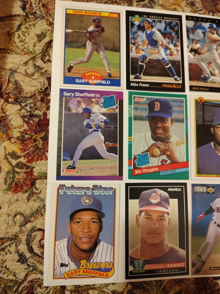 Lote de 27 tarjetas icónicas de novato Sheffield Piazza Ventura Ramírez Mo Vaughn Giambi Foto 2 de 4
