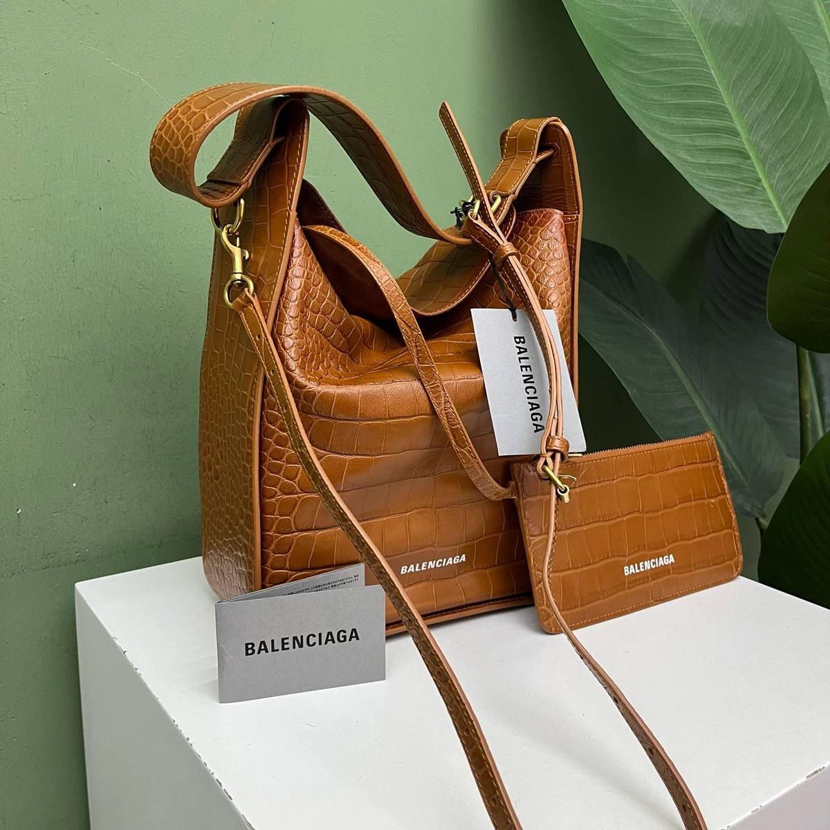 希少モデル 国内正規品 定価17万円 BALENCIAGA Explorer 超希少♪【国内発送☆BALENCIAGA】EXPLORER ミニバックパック
