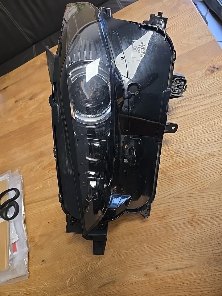 CX 30 SCHEINWERFER LINKS - Bild 3 von 4