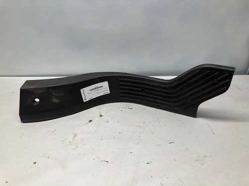 Freightliner M2 106 POLY Right/Passenger THRESHOLD Trim/Panel | P/N A1846375003