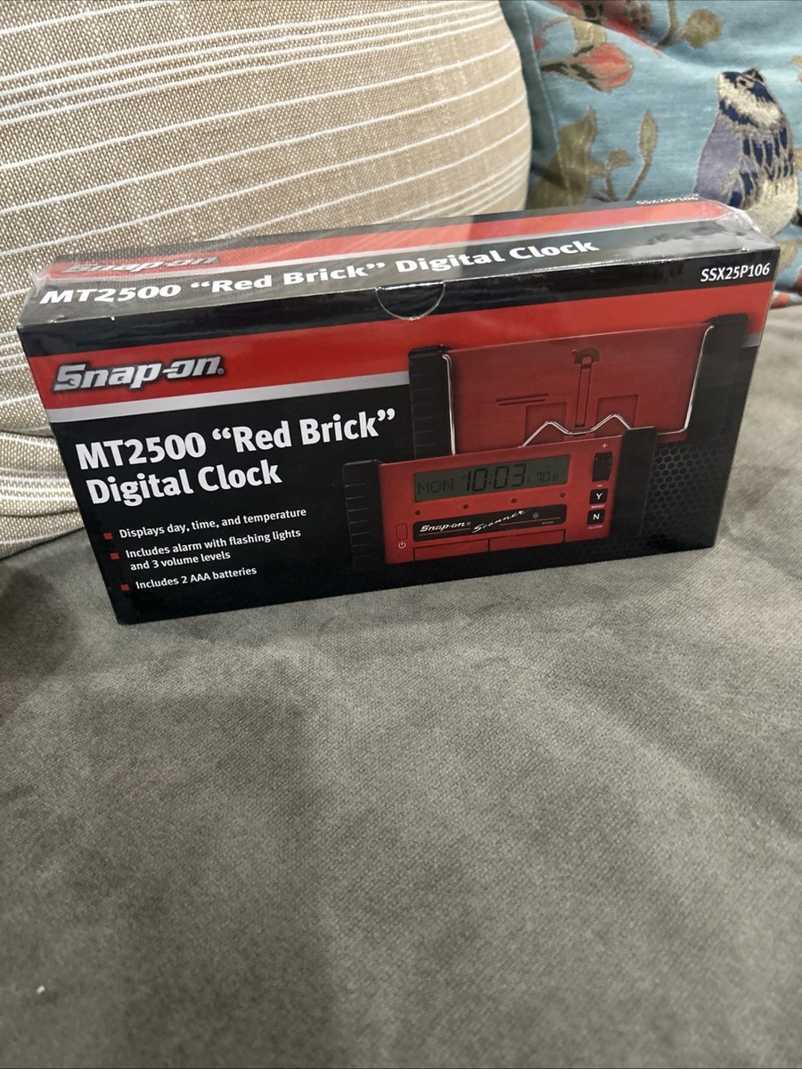 Snap-On Tools USA Collectible MT2500 RED BRICK Digital Clock