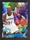 1996-97 Fleer Flair Showcase Kevin Garnett #21 Row 1 Legacy Collection /150