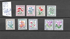 FRANCE taxe 95 à 102 ** MNH fleurs 1964-1971 (CV 2,30 €) + VARIETE sur 102 ob