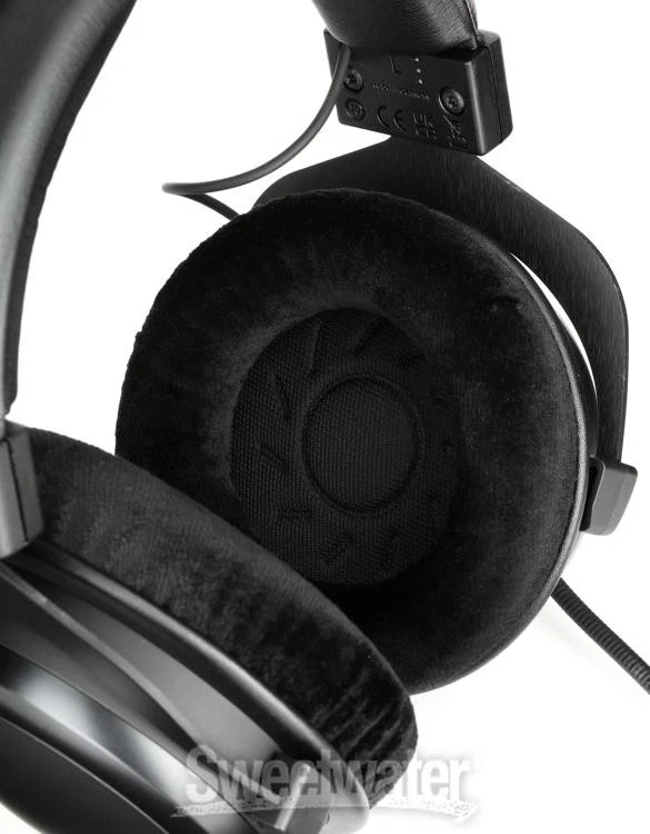 Beyerdynamic MMX 300 Pro Closed-back Gaming Headset - Image 3 of 4