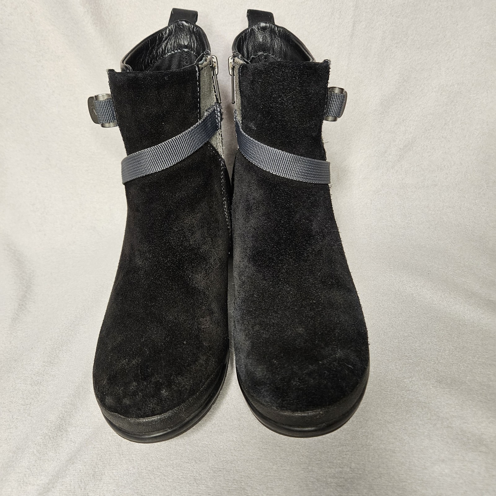 Stivaletti Keen Morrison neri in pelle scamosciata con zip laterale e cinturino donna taglia 7 5