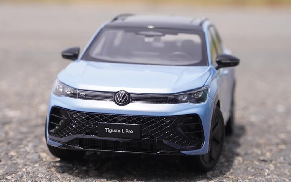 1/18 Volkswagen VW Pro TIGUAN L 2024 Blue Color Diecast